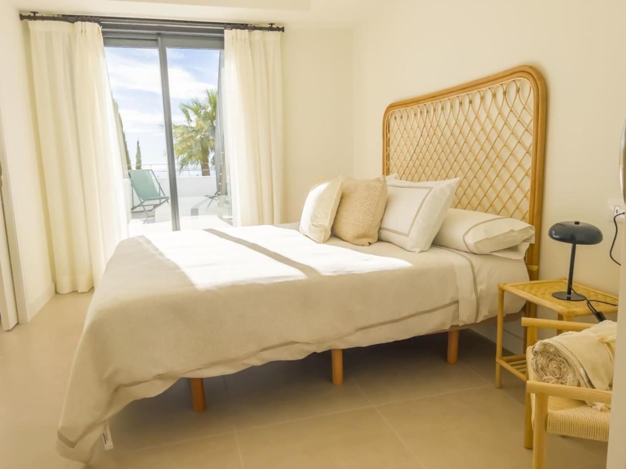 Penthouse On The Golden Mile * Marbella
