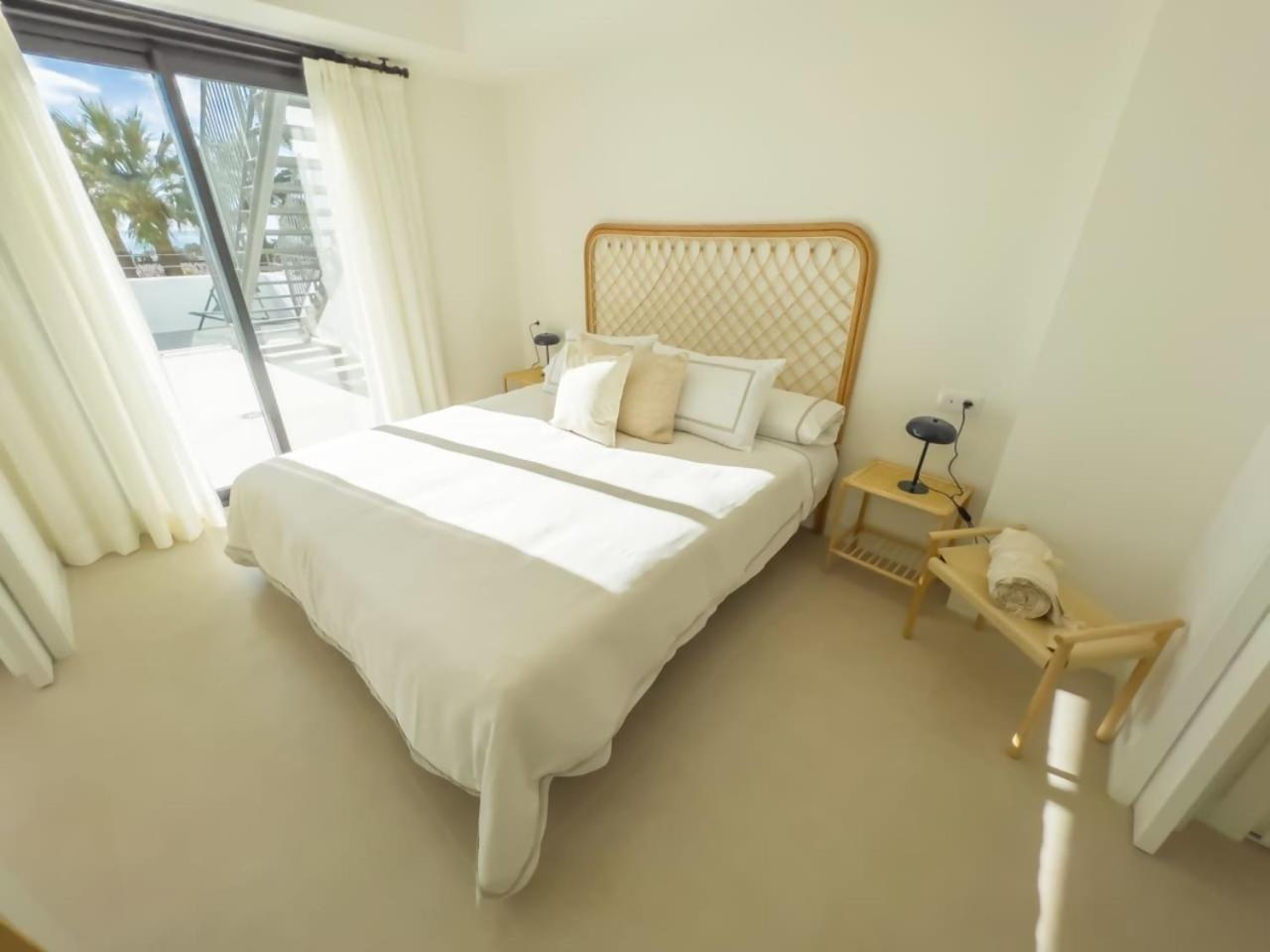 Apartemen Penthouse On The Golden Mile