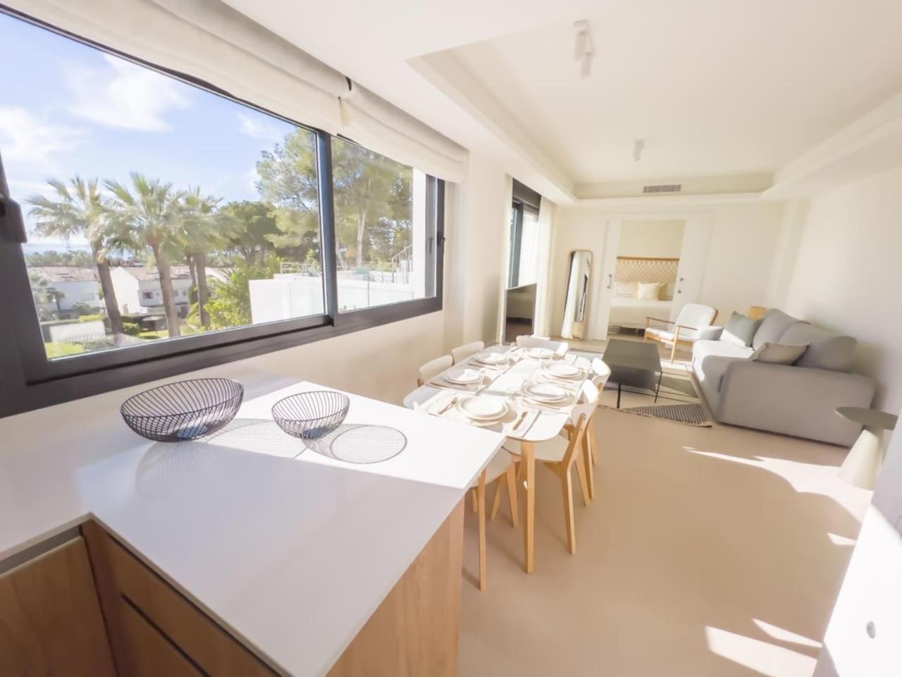 Apartemen Penthouse On The Golden Mile